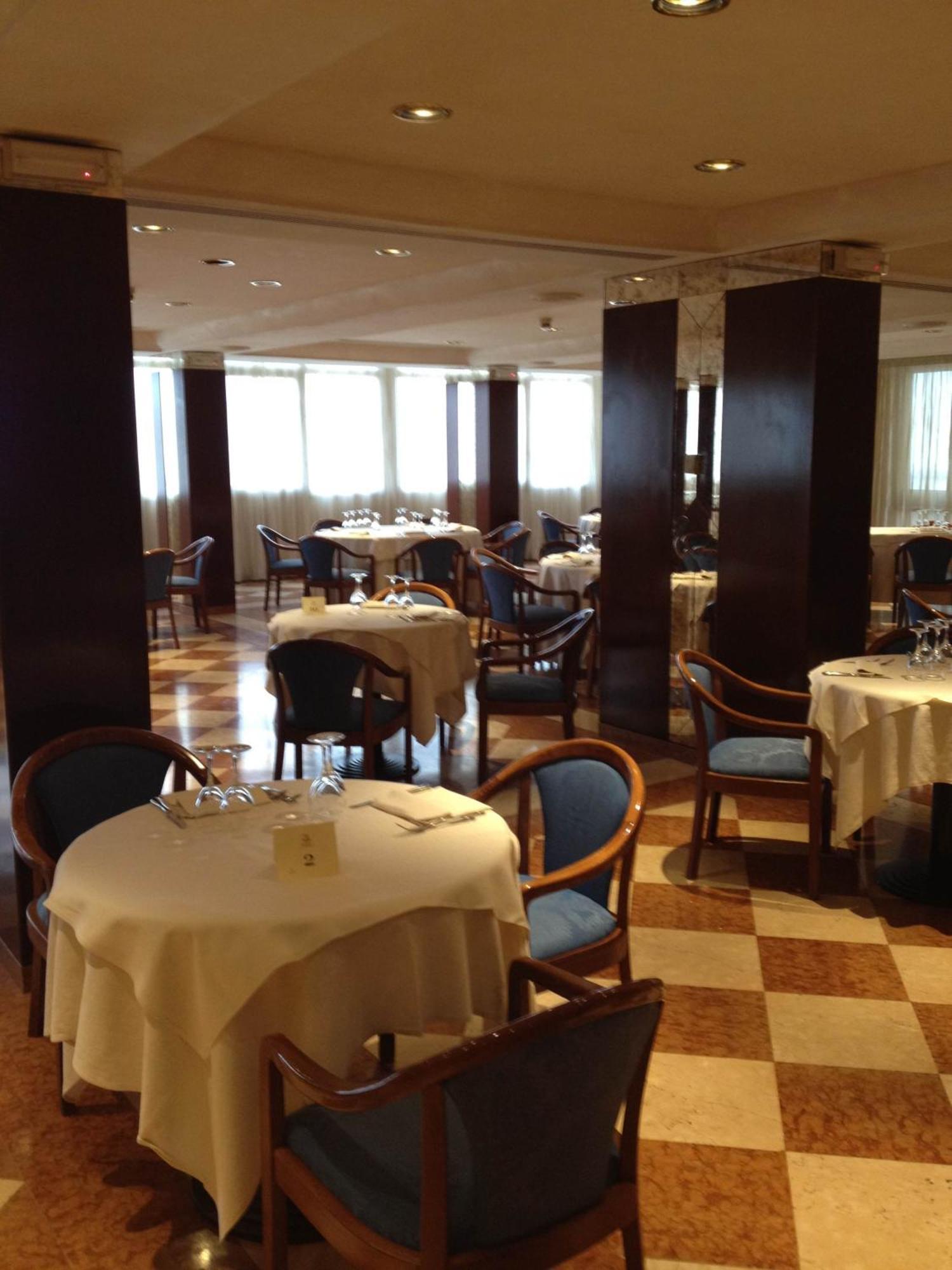 Grande Albergo بوتنزا المظهر الخارجي الصورة