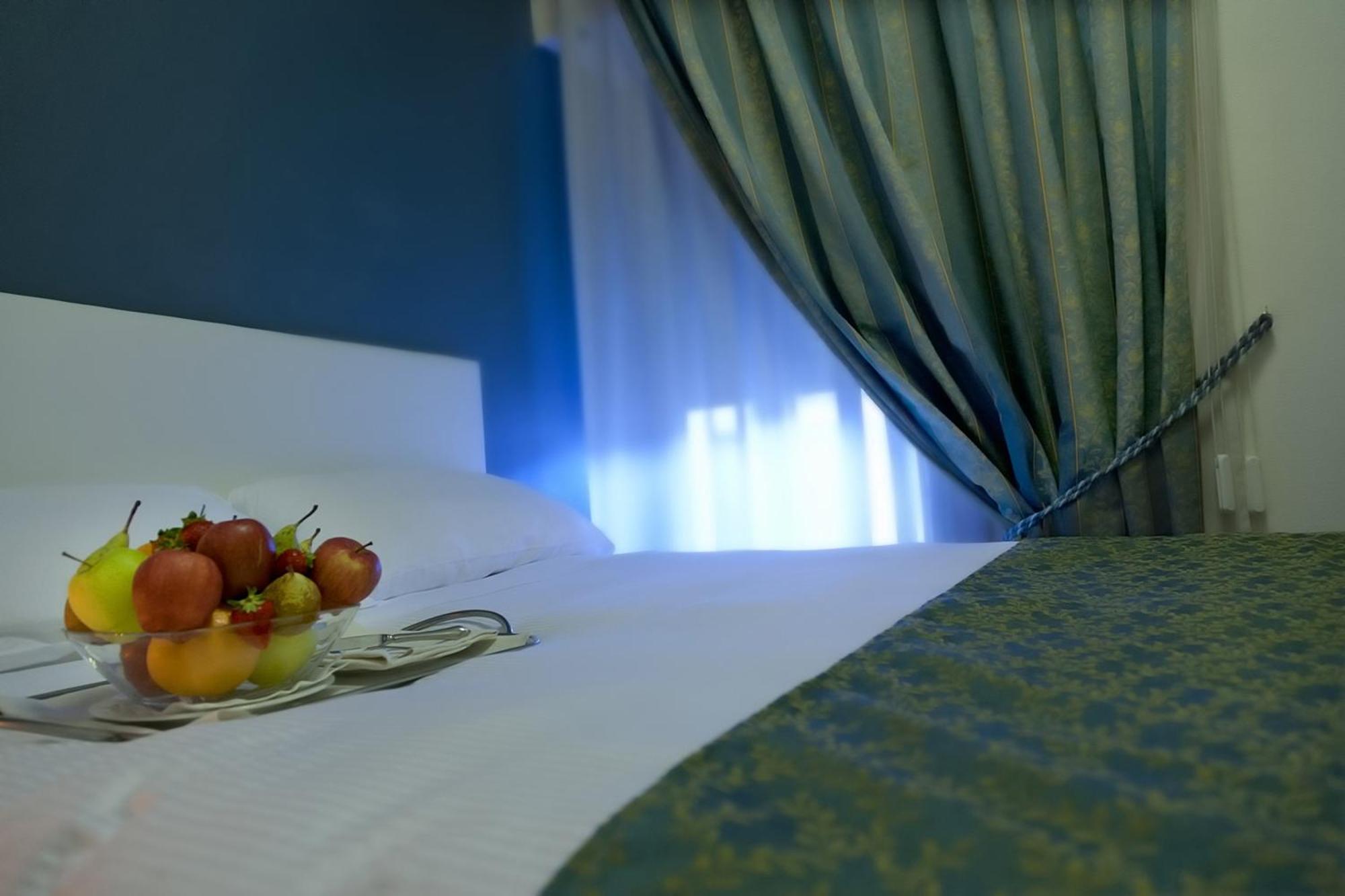 Grande Albergo بوتنزا الغرفة الصورة
